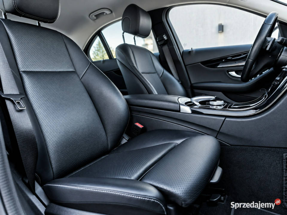 Mercedes C 200 W205 20142021 Mercedes-Benz Sadlno