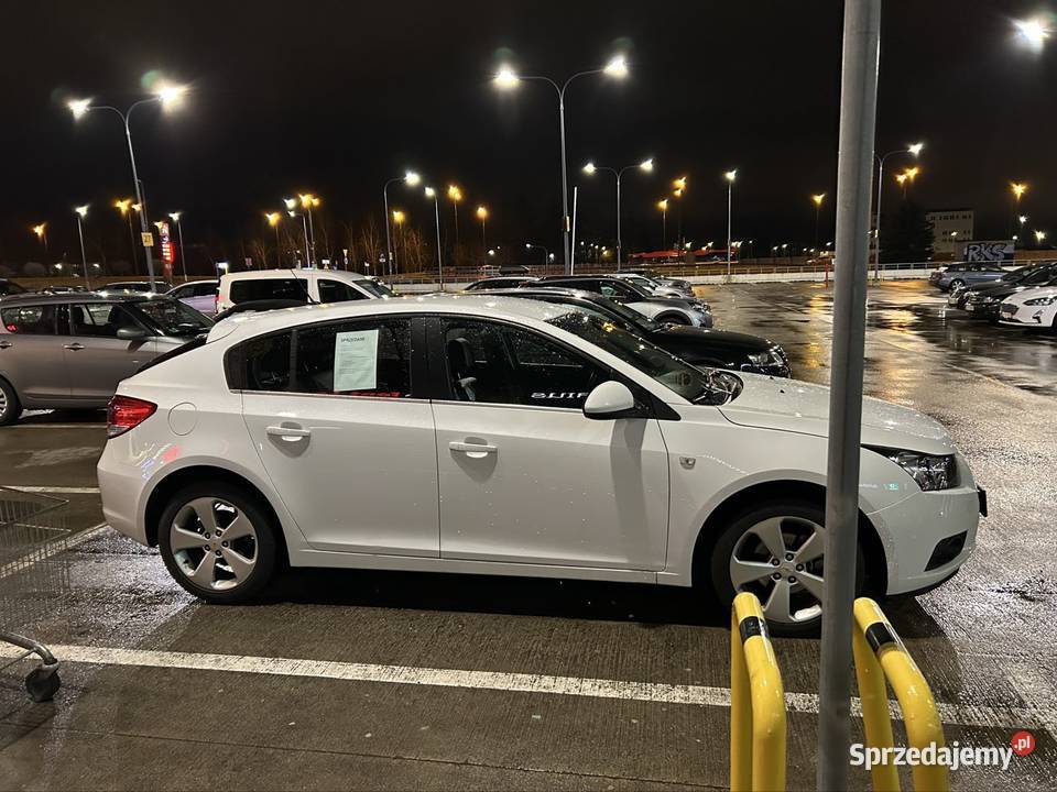 Chevrolet cruze 18 benzyna Bogata benzyna Miejsce Piastowe