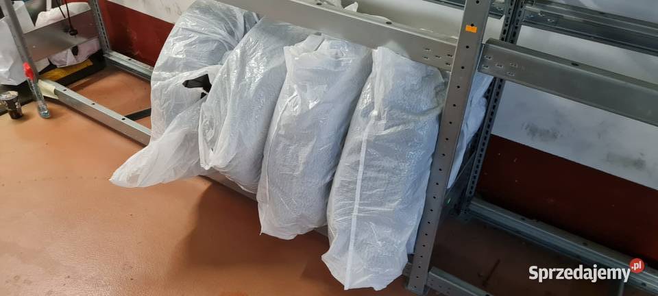 Felgi aluminiowe 16 z oponami zimowymi Nissan Warszawa sprzedam