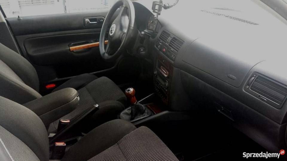 Volkswagen Bora 16 Sr 8v Lpg Stag srebrny Garwolin