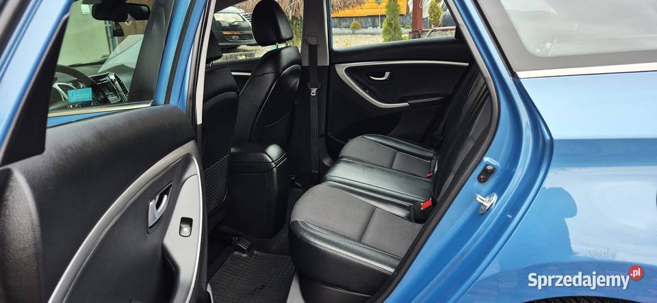 HYUNDAI I30 16 BENZYNA KEYLESS SKÓRY LED 2xPDC centralny zamek Tarnów