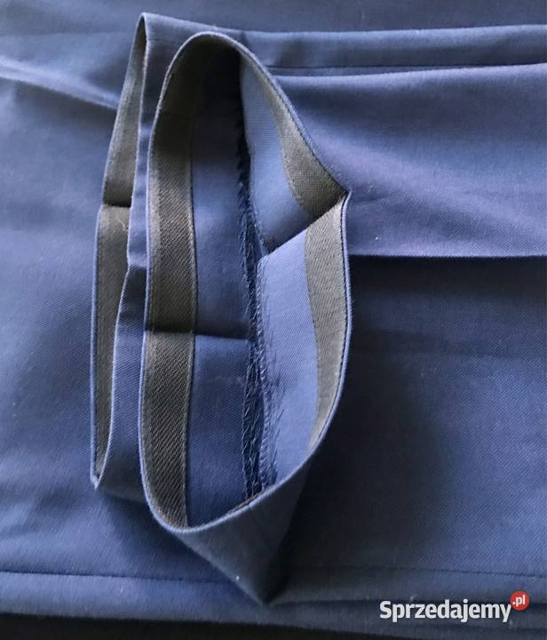 Spodnie garniturowe Polska produkcja