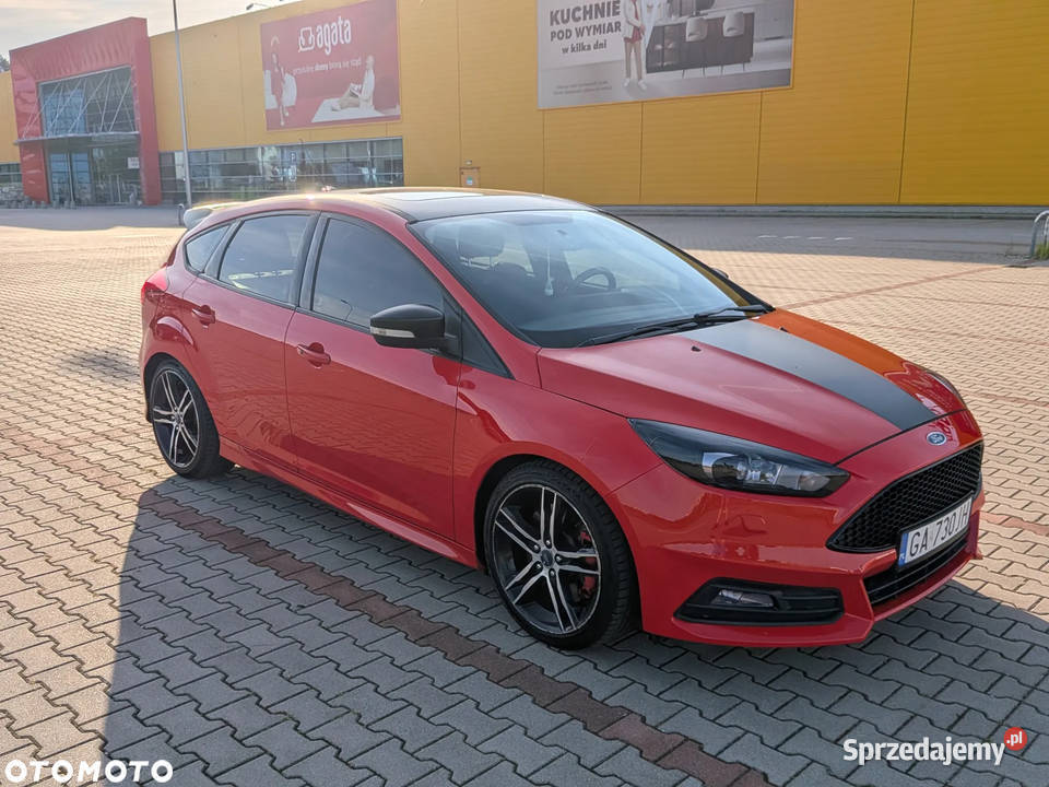 Ford Focus ST 20 EcoBoost hak Focus