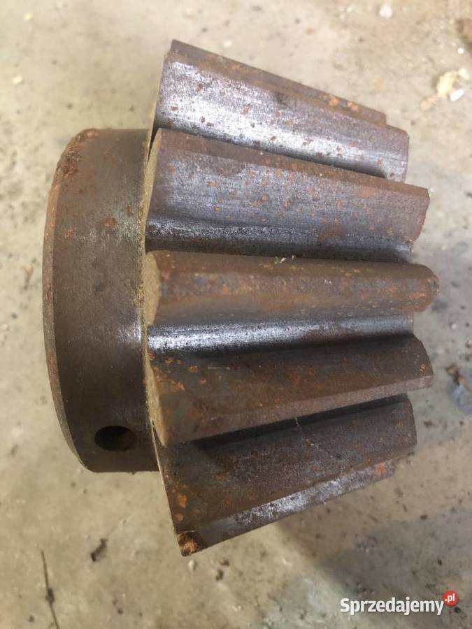 zębatka Z 16 śr otworu 45mm do BMK 500 Stanowice