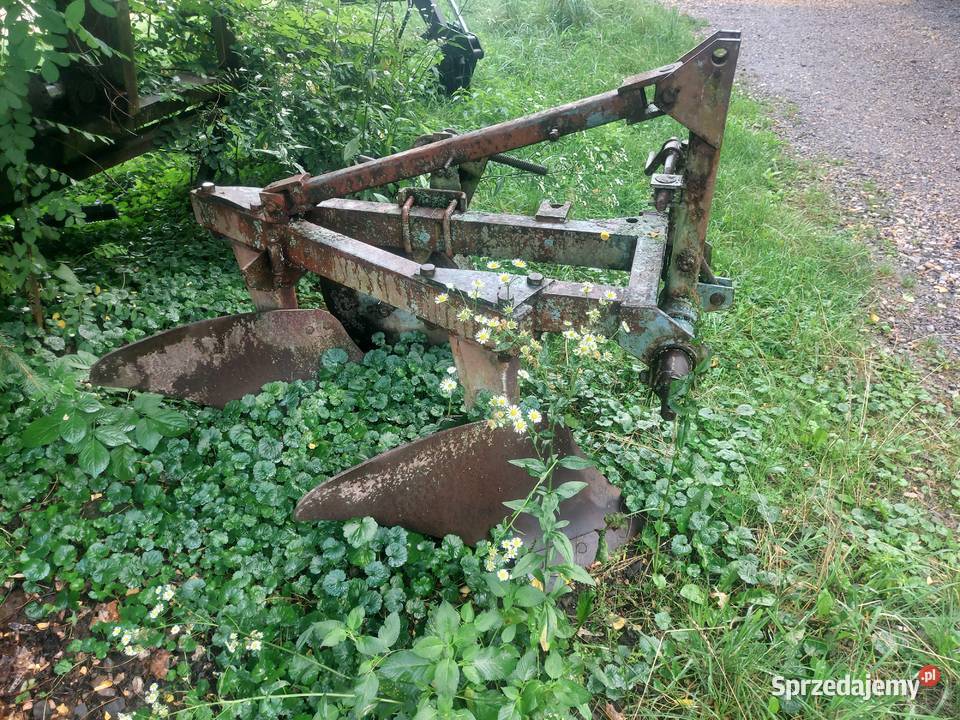 Pług dwu skibowy grudziądz Pługi Wola Rzędzińska