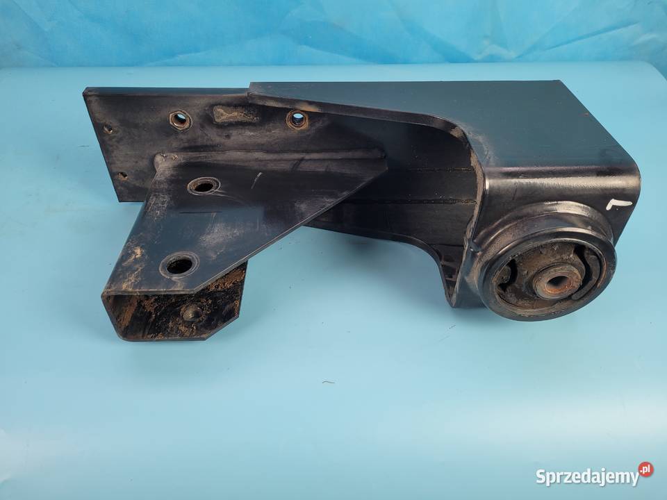 CASE IH PUMA 145 12r WSPORNIK ZAWIESZENIA KABINY Kolno