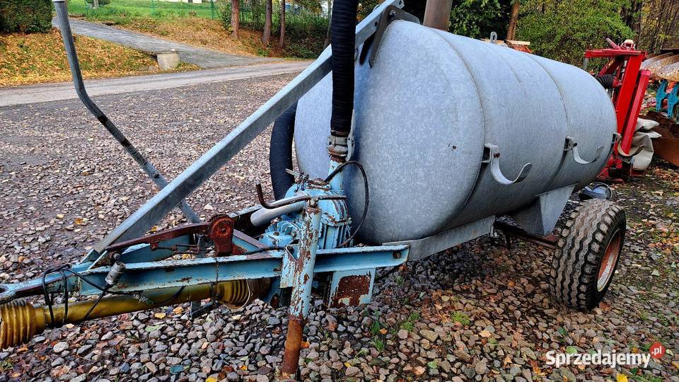 Beczka asenizacyjna 2600l Lipnik sprzedam