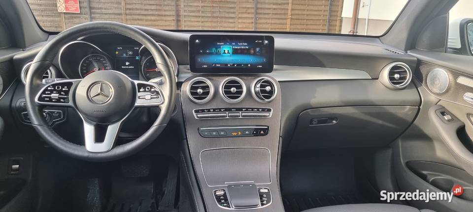 MercedesBenz GLC 300 AMG PANORAMANISKI PRZEBIEG Skępe