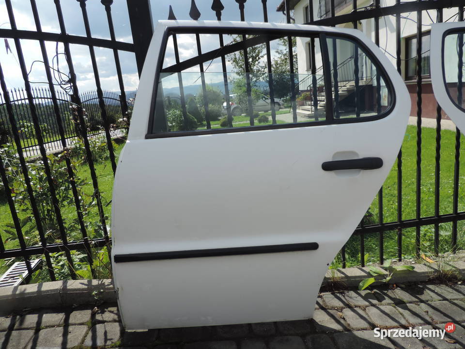 Drzwi Lewy Tył VW Polo 6N 5D kolor biały Nowy Sącz
