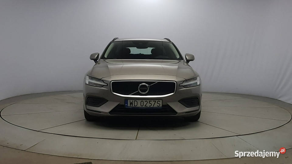 Volvo V60 B4 D Momentum Pro Z Polskiego Salonu Warszawa