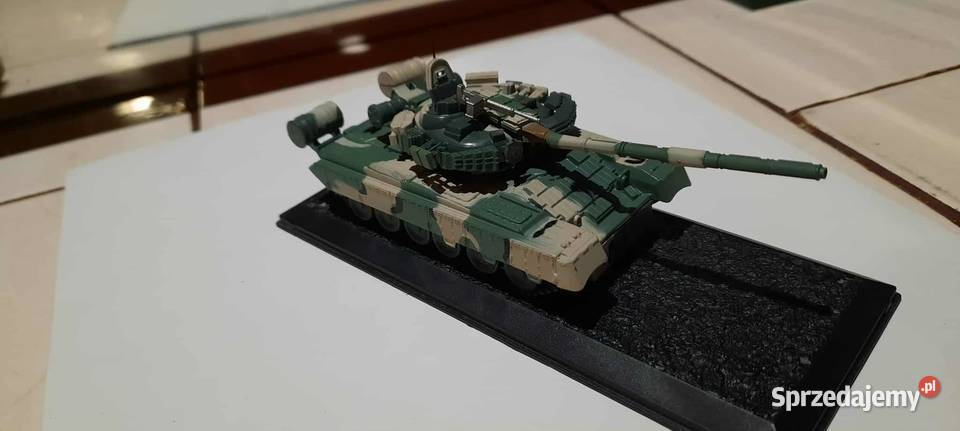 model T80 BW 1990 K13 1