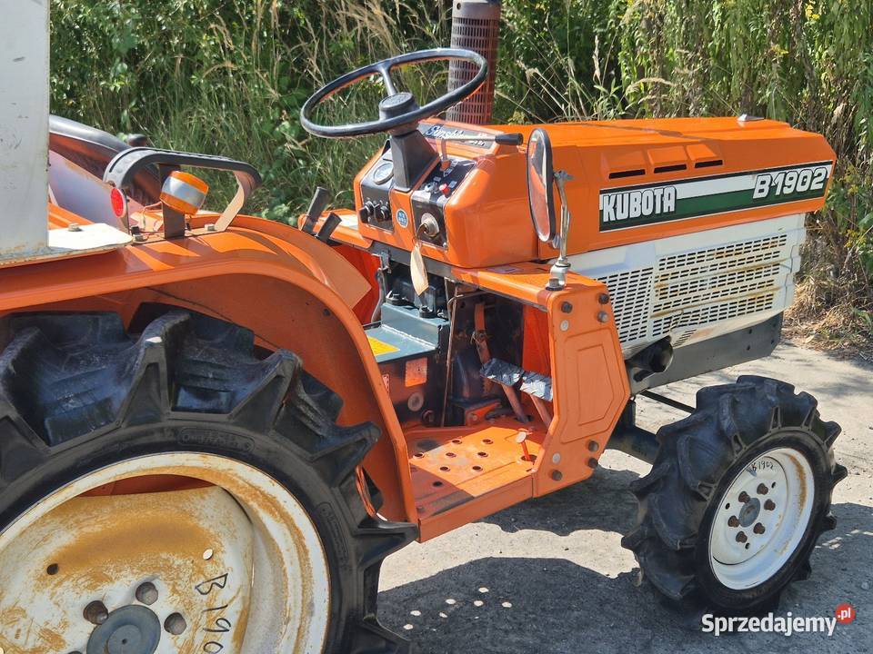 Traktorek traktor KUBOTA B1902D 19 44 Małuszyn