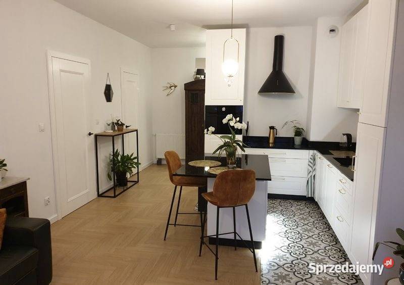 2pok 45met Wszystkich Świętych BALKON2020 Wrocław