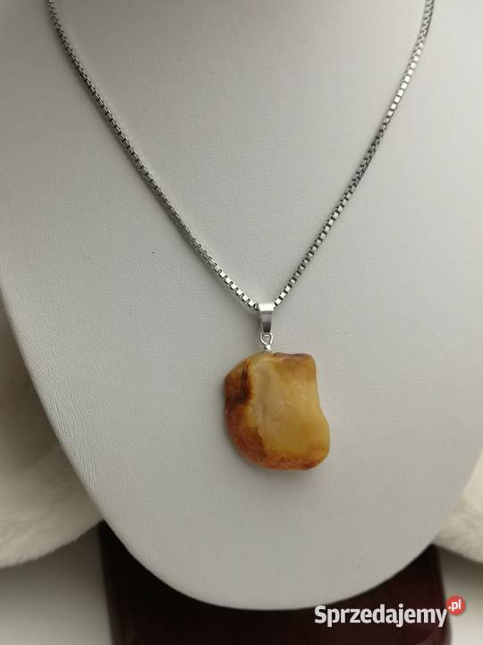 zawieszka naturalny bursztyn królewski Toruń