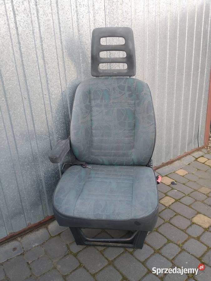 Sprzedam przednie fotele do busa dostawcze świętokrzyskie