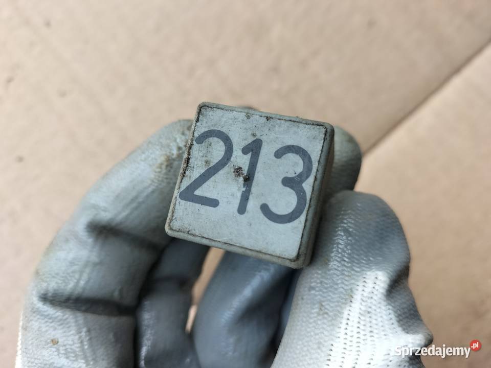 PRZEKAŹNIK 213 443951253J AUDI VW