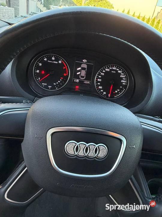 Sprzedam audi a3 limousine Rok produkcji 2015 Nowy Nakwasin