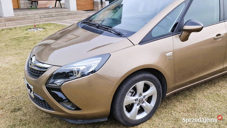 Sprzedam Opel Zafira 2014 r łódzkie