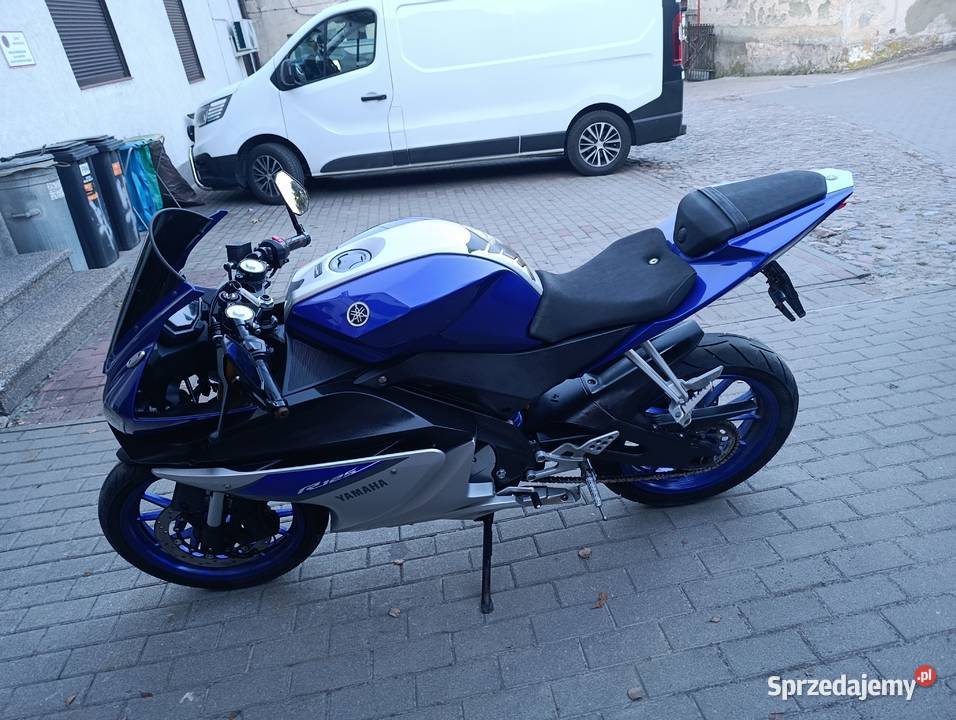Yamaha yzf R125 Transport