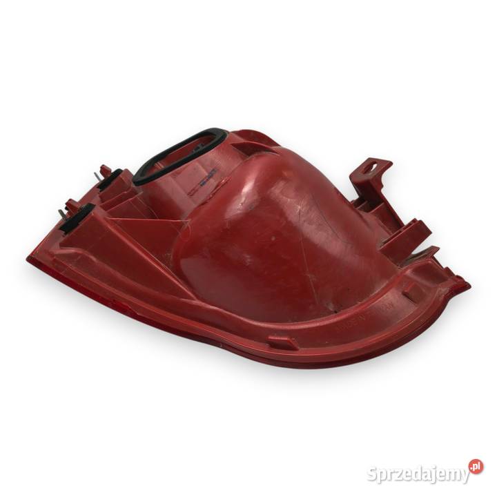 LAMPA PRAWA VW Passat B6 kombi prawy tył tylnia