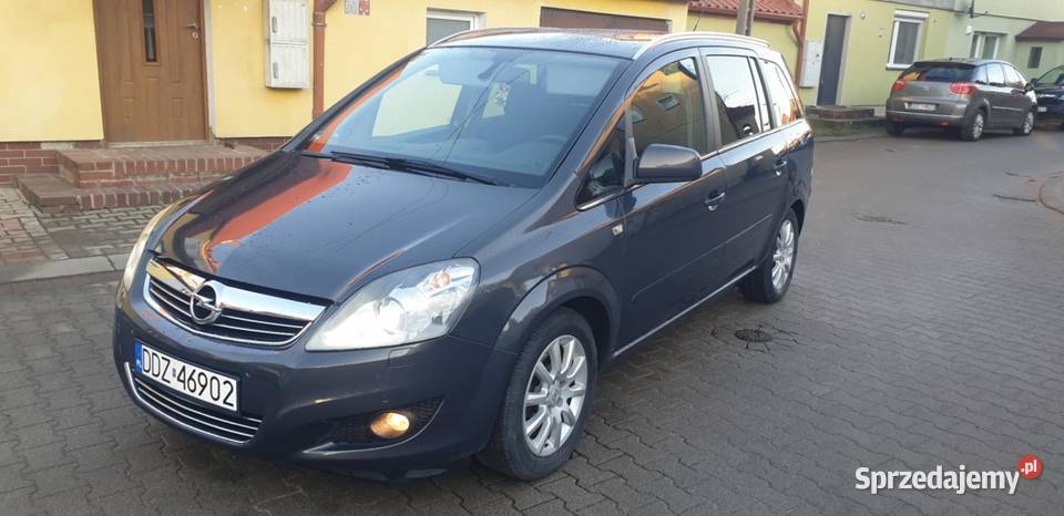 Opel Zafira 7 osobowy 2013r hak Dzierżoniów