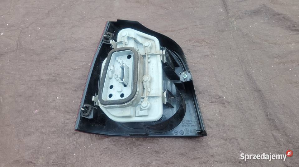 VW POLO IV 9N HB LAMPA PRAWA TYLNA PRAWY TYŁ Ruda Śląska