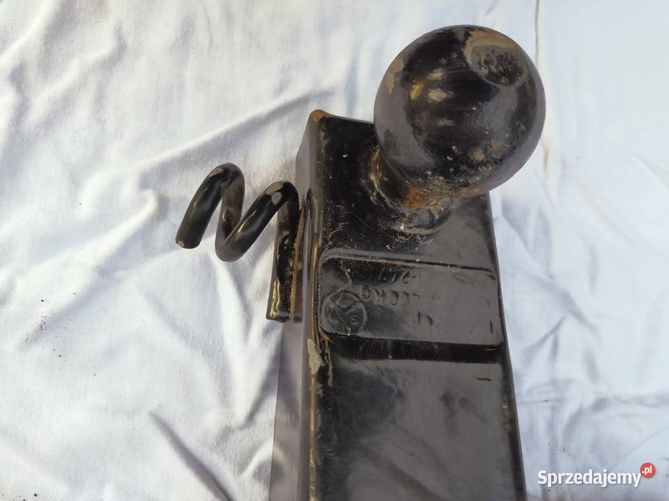 Sprzedam hak do malucha osobowe sprzedam