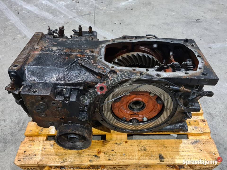 Tylny most Claas Arion 620 851B9