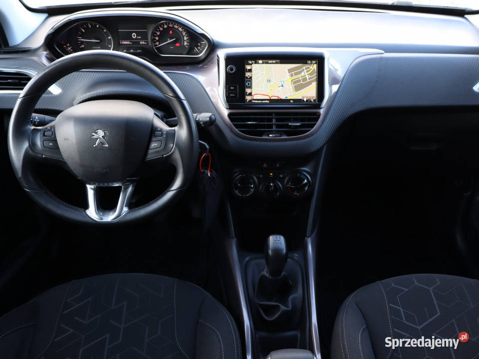 Peugeot 2008 12 PureTech 2008 Bielany Wrocławskie