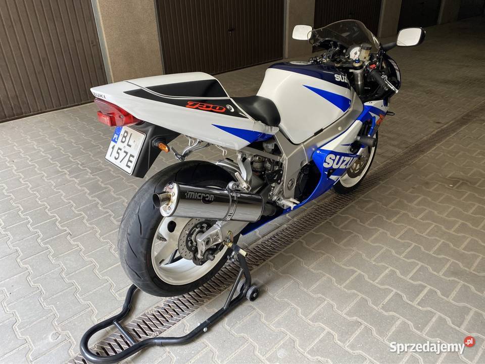 Suzuki GSXR 750 K2 benzyna Łomża sprzedam