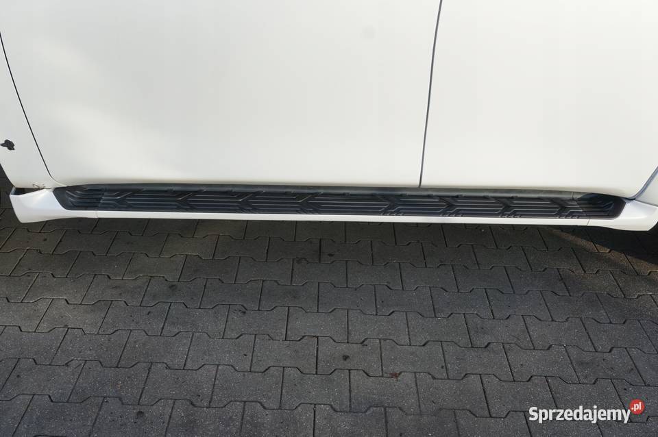 PRÓG LISTWA PROGOWA PRAWA LEWA INFINITI QX80 Karoseria wielkopolskie Nowy Tomyśl