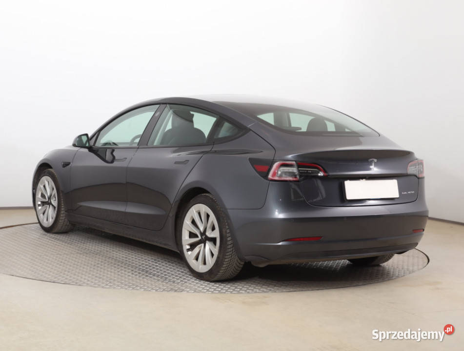 Tesla Model 3 Long Range 4WD 74kWh radio Piaseczno