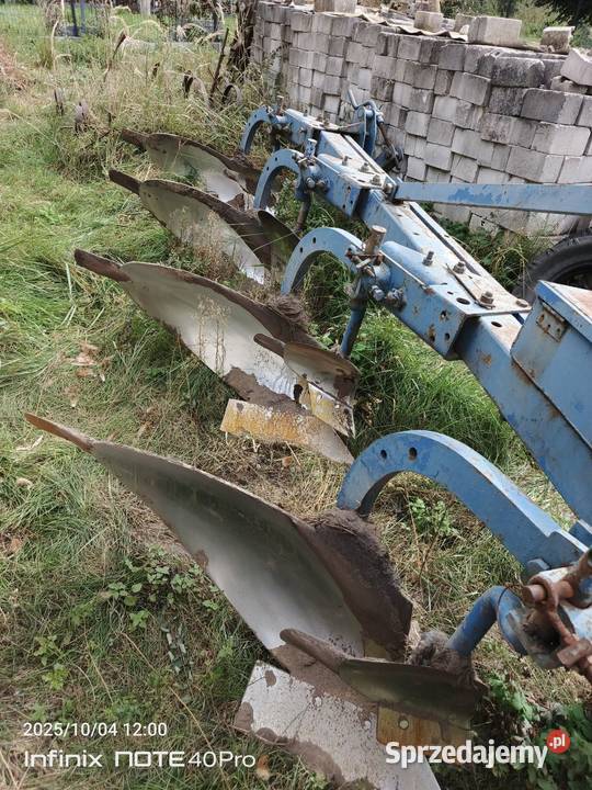 Sprzedam pług Ransomes 4 skibowy Puczniew sprzedam