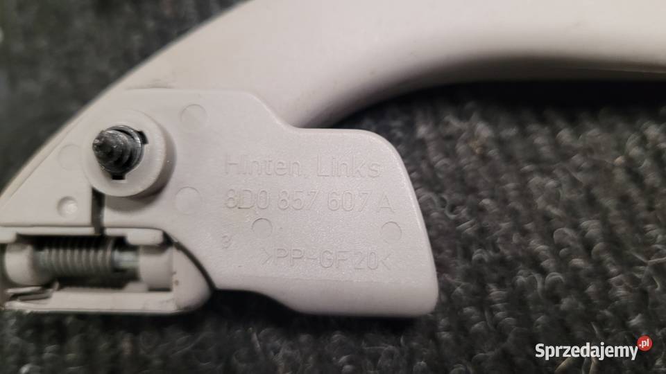 Rączka uchwyt do wsiadania AUDI A4 B5 8D0 857 osobowe Piaski