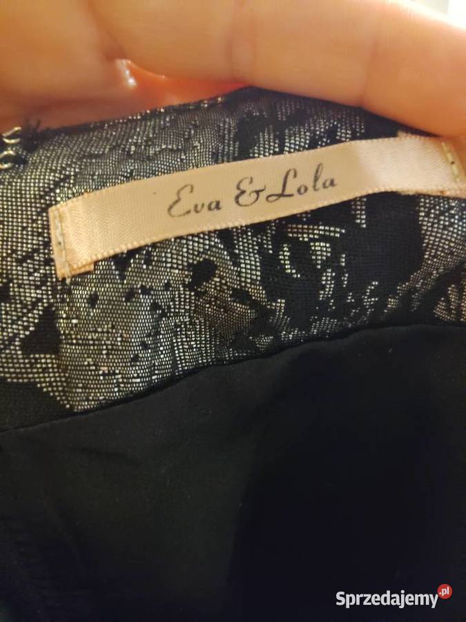 Sukienka wizytowa dekold z siateczki z tyłu na