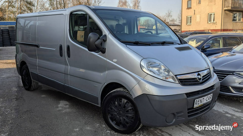 Opel Vivaro Long 20D115 Ciężarowy 3Osoby VAT marża śląskie Częstochowa