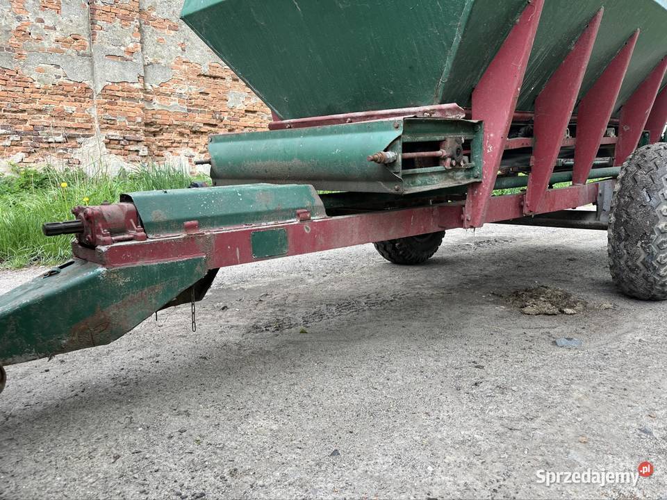 Rozsiewacz Piast RCW 3 wapnonawoz nieuszkodzony Przyczepy rolnicze Pieszyce