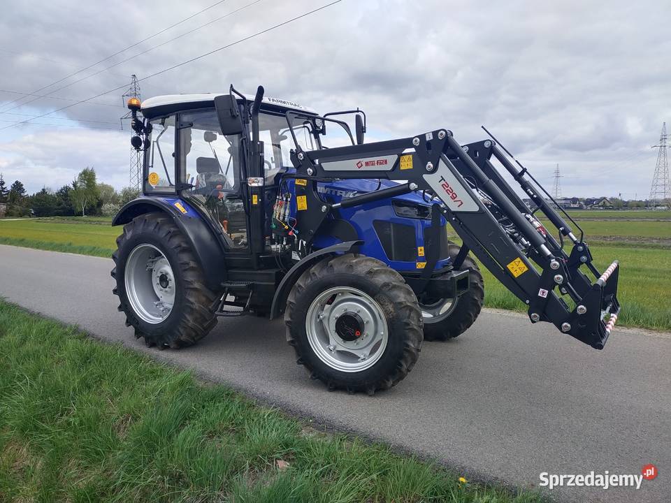 Ciągnik rolniczy Farmtrac 680 Dt V 12x12 wersja Radio Łęczyca