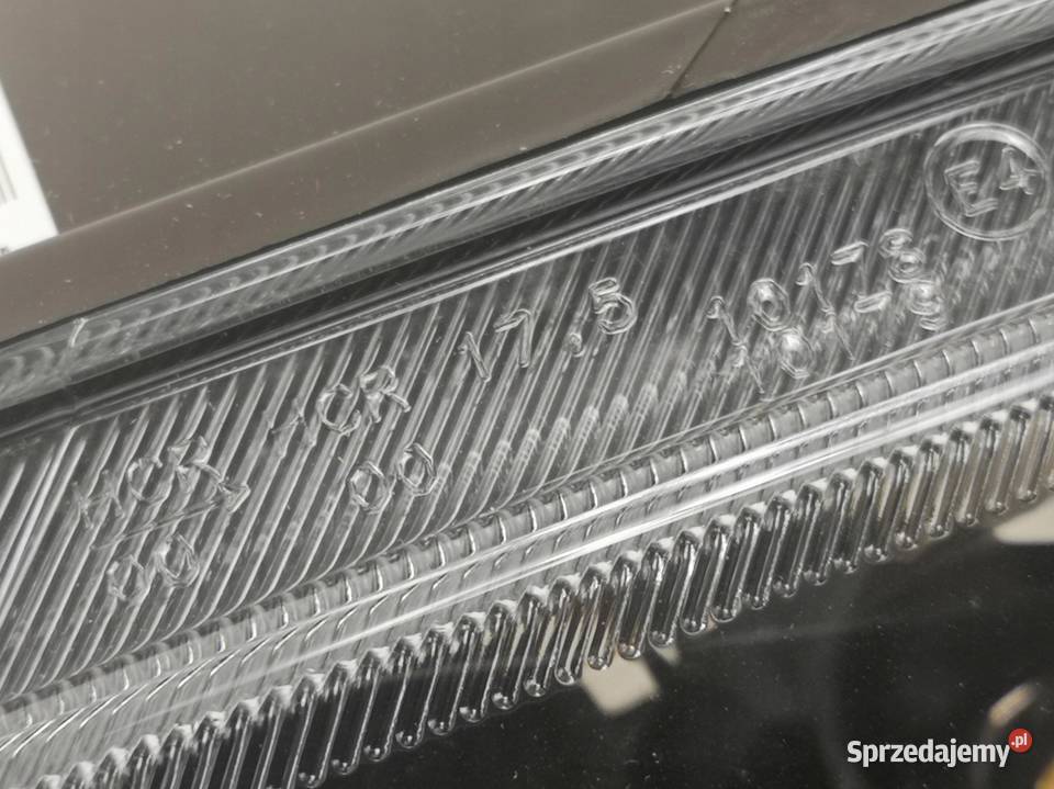 LAMPA LEWY PRZÓD FORD FOCUS II 20042012 NOWA sprzedam