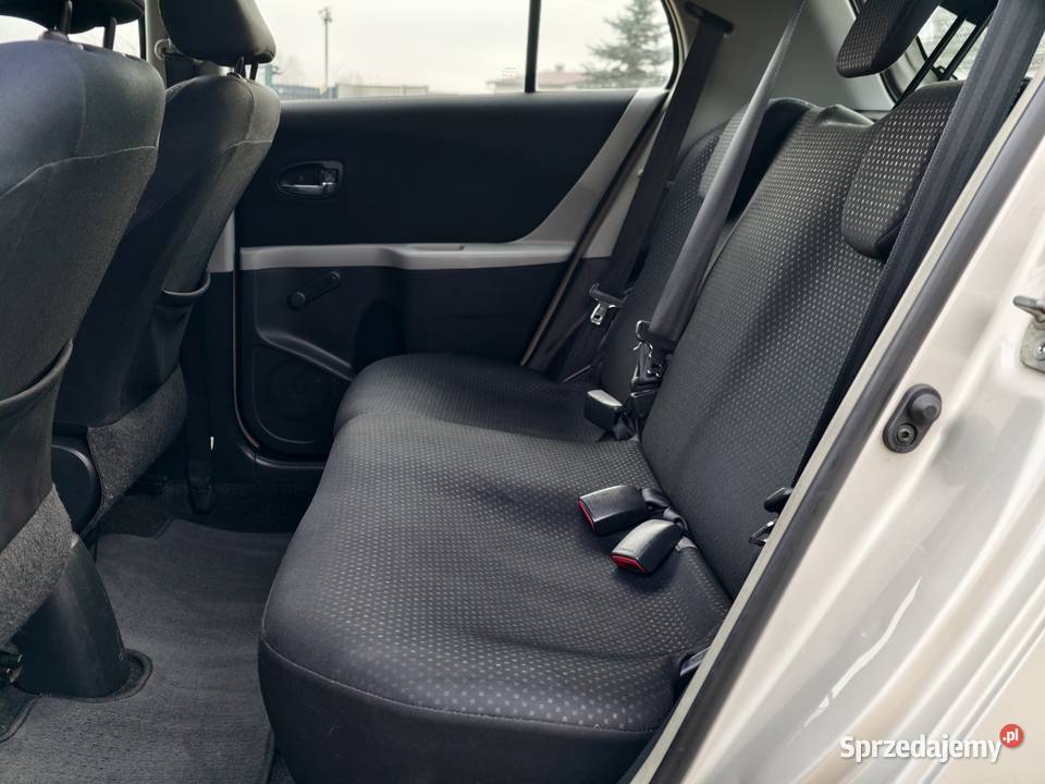 Toyota Yaris II 13 BOGATE WYPOSAŻENIE Świetny Kamieńsk sprzedam