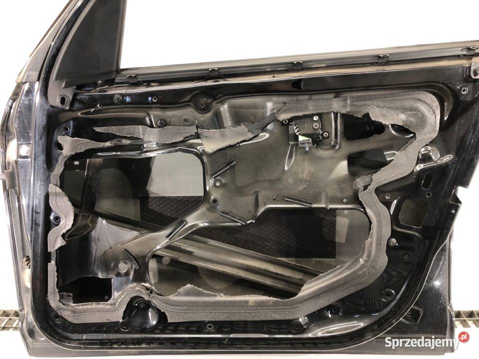 DRZWI PRZÓD PRAWE BMW E83 Kombi 0311