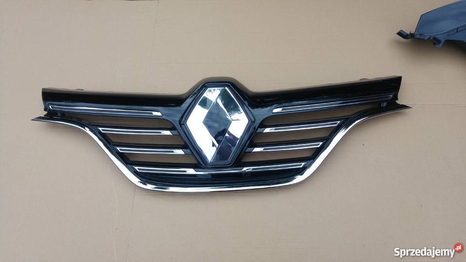gril uszkodzony znaczek chromy Megane IV Karoseria łódzkie