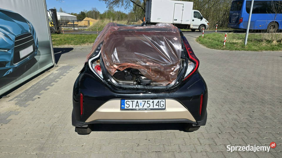 Toyota Aygo X światła do jazdy dziennej