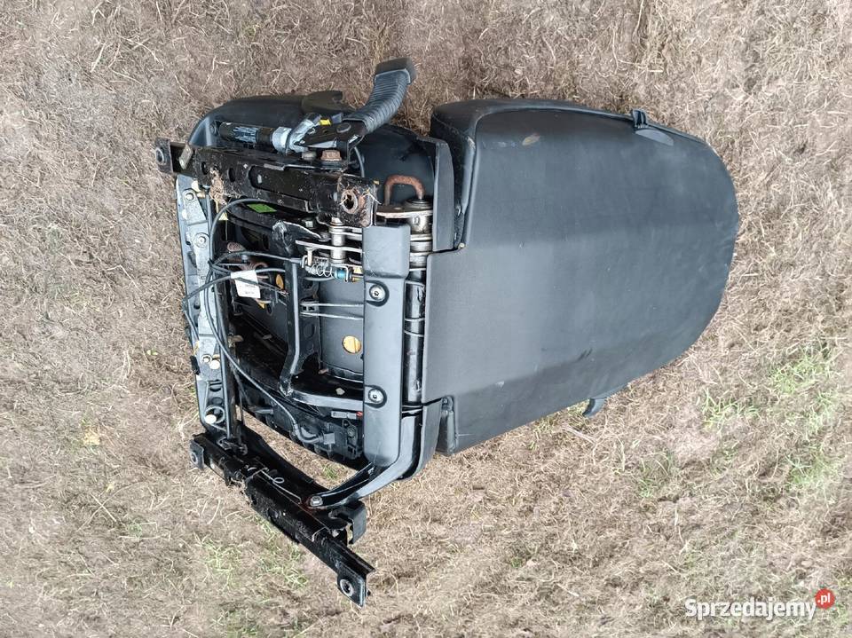 FOTEL PRAWY PASAŻERA BMW 3 E36 CABRIO wielkopolskie Nowy Tomyśl