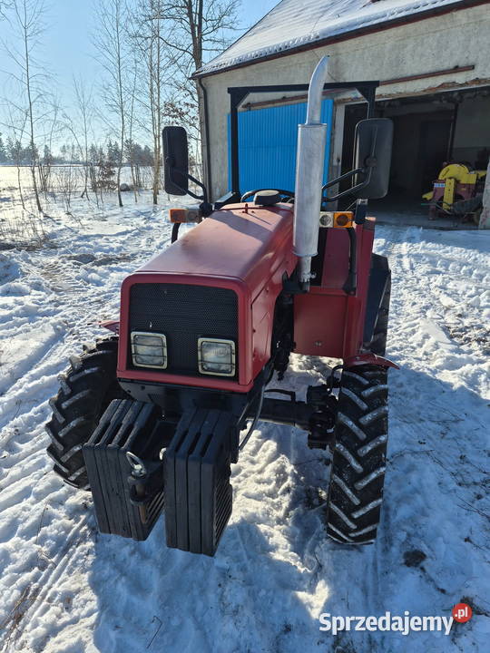 Ciągnik rolniczy Pronar MTZ320 dostępny w Opoczno