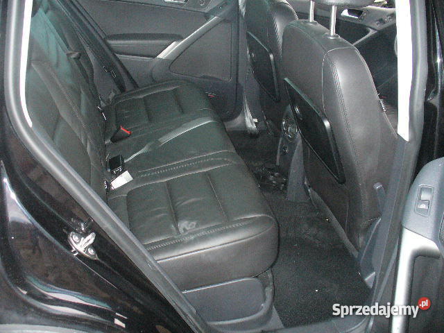 Volkswagen Tiguan czarny pomorskie Sierakowice