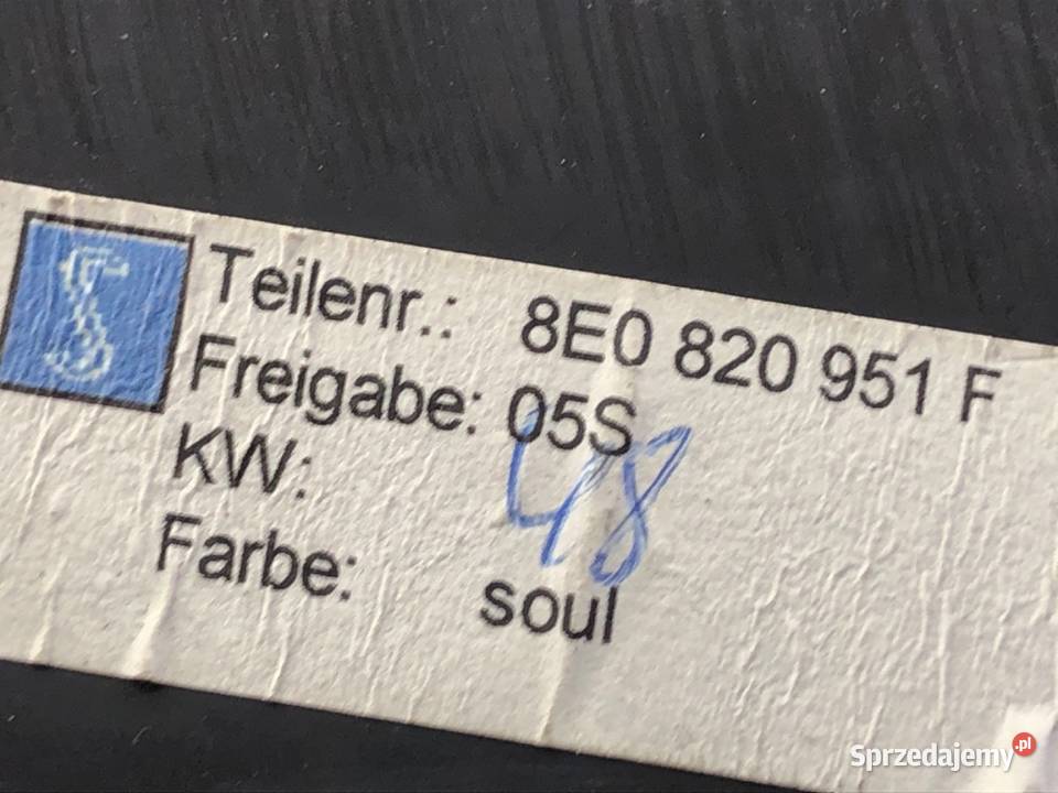 KRATKA NAWIEWU PRZÓD ŚRODKOWA AUDI A4 B6 osobowe