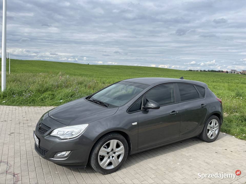 Astra j 17 110 265tkm lakier metallic