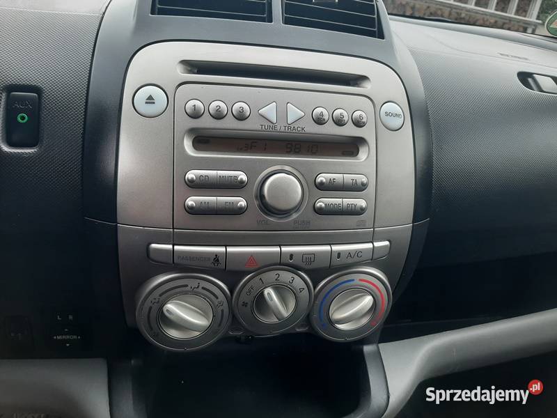 Radio Fabryczne Radioodtwarzacz Sirion Justy