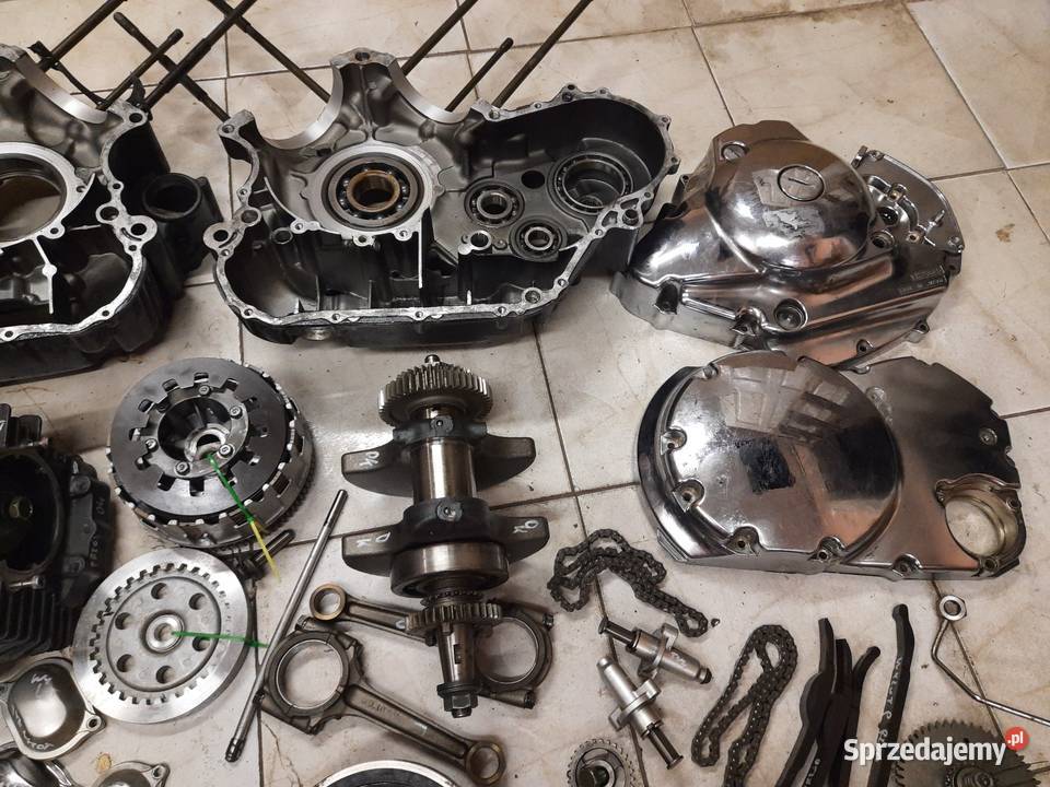 Yamaha XVS 1100 drag star silnik części cylinder Jelenia Góra